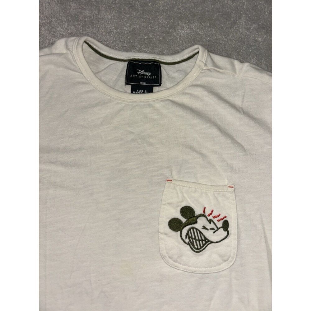 Disney Artist Series Hi Ya See Ya Large Shirt‎